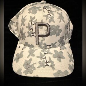 Brand new puma golf hat never worn still has tags